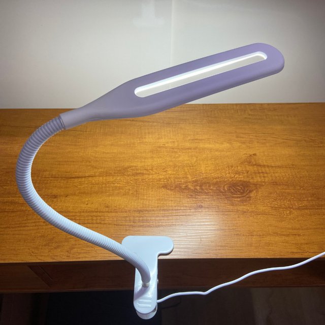 Luminária Led com Presilha e Cabo USB Para Nail Designer e Manicure