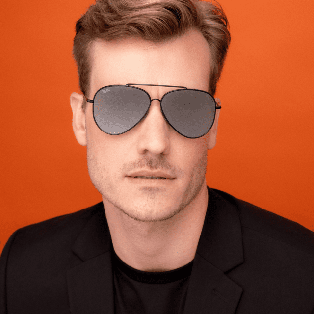 OCULOS DE SOL RAY-BAN AVIADOR REVERSE RBR0101S 002/GS 62-11 Tri-Jóia