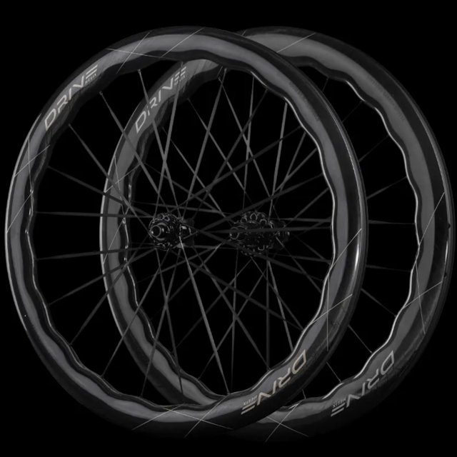 Putaran Roda Helix Roda Elite Wheels Drive Helix CS 57D Carbon Disc Tubeless Shimano HG ...