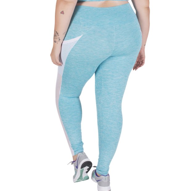 calca-fitness-plus-size-tamyra-com-tela-new-melange-azul-costas-modelo