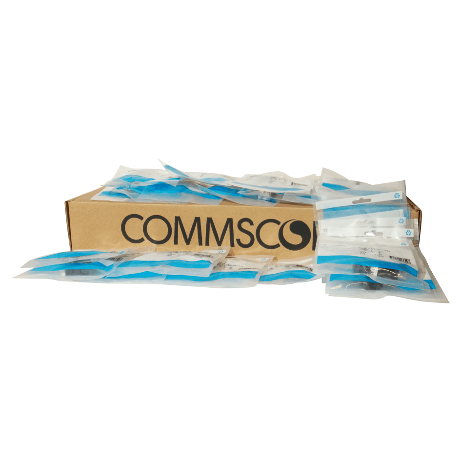 Patch Panel CAT6 + 24 KEYSTONE CAT6 COMMSCOPE COMPLETO | Happy Outlet ...