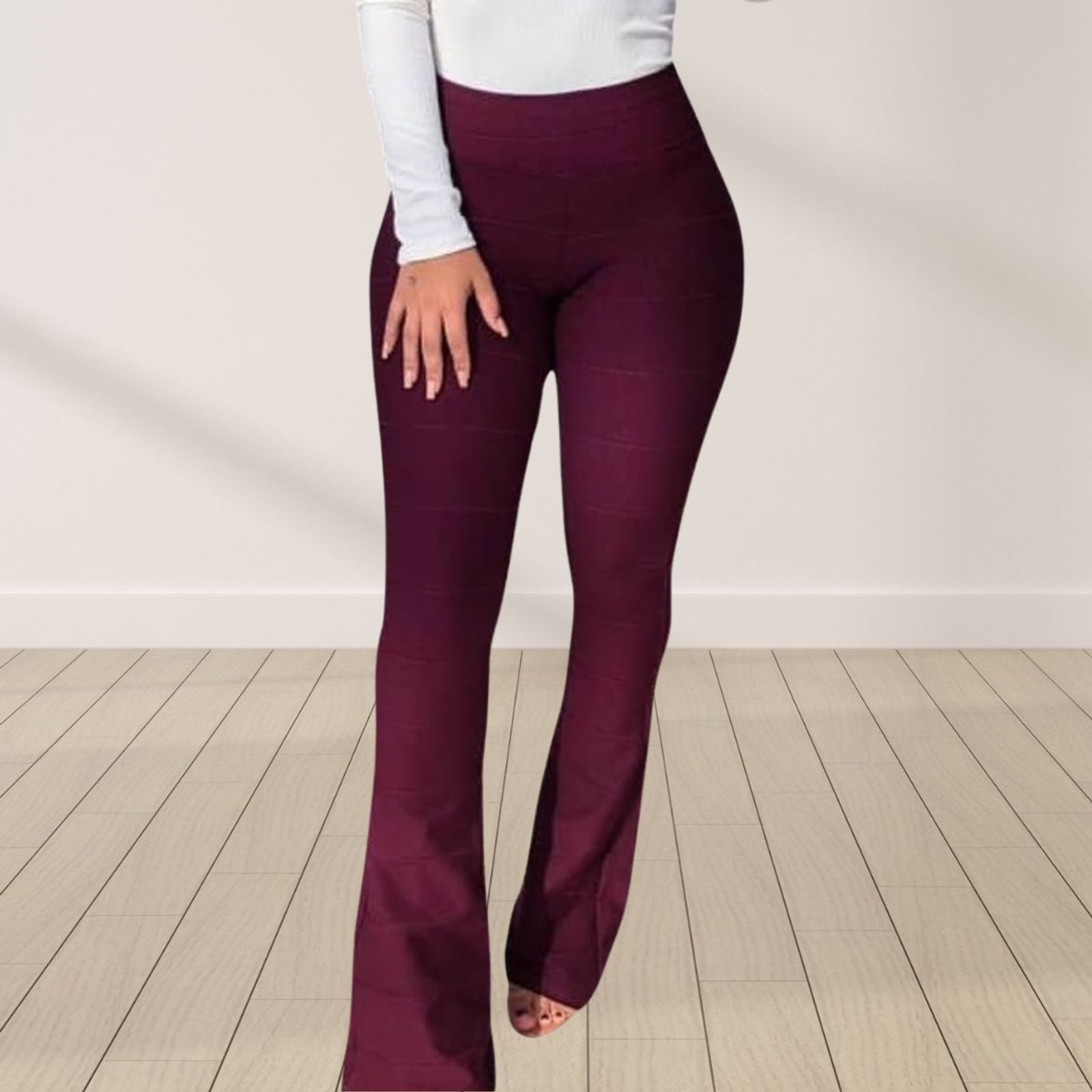 Calça Bandagem Flare Feminina Cintura Possuí Elastano