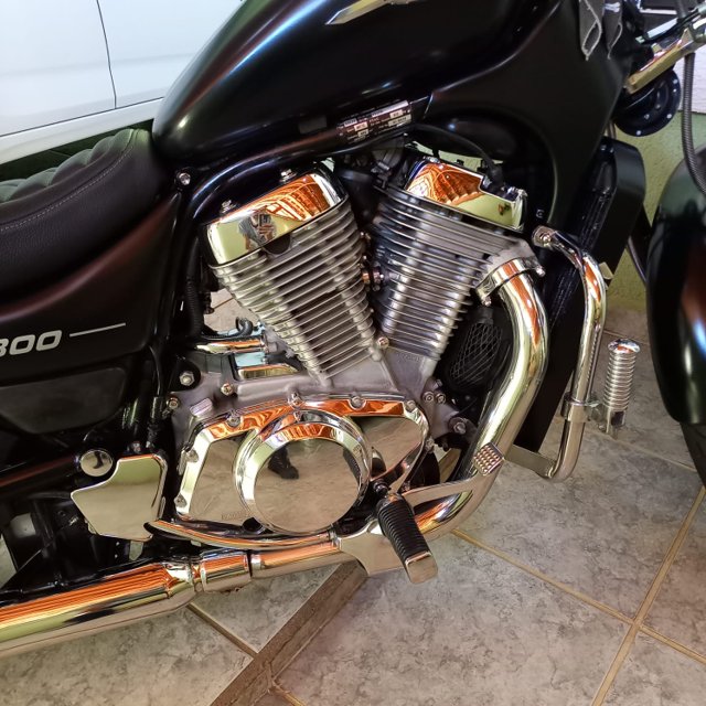 Suzuki Intruder VS 800 GL Classificado Vintage riders