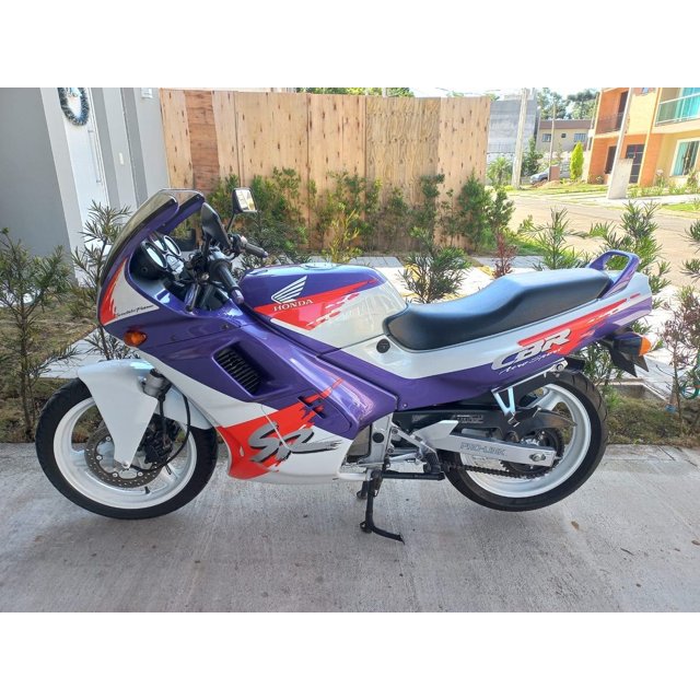 honda cbr 450 rr