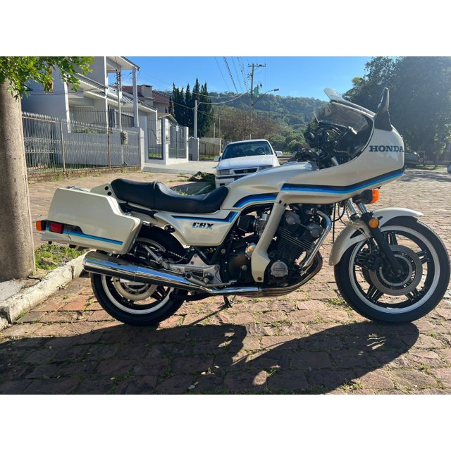 HONDA Cbx 1050 6 cil.  Classificado Vintage riders