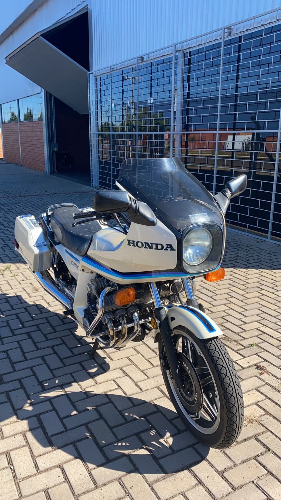 HONDA Cbx 1050 6 cil.  Classificado Vintage riders