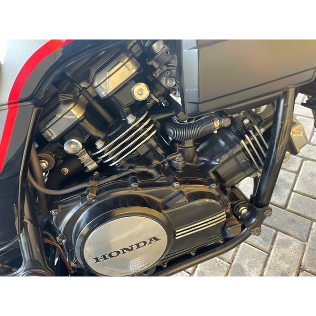 Honda VF 700 Sabre | Classificado Vintage riders