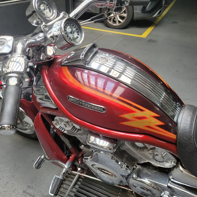 Harley Davidson V-Rod VRSCR | Classificado Vintage riders