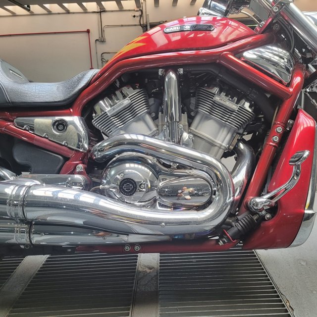 Harley Davidson V-Rod VRSCR | Classificado Vintage riders