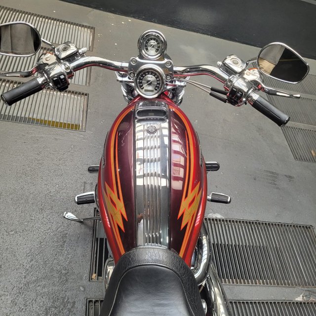 Harley Davidson V-Rod VRSCR | Classificado Vintage riders