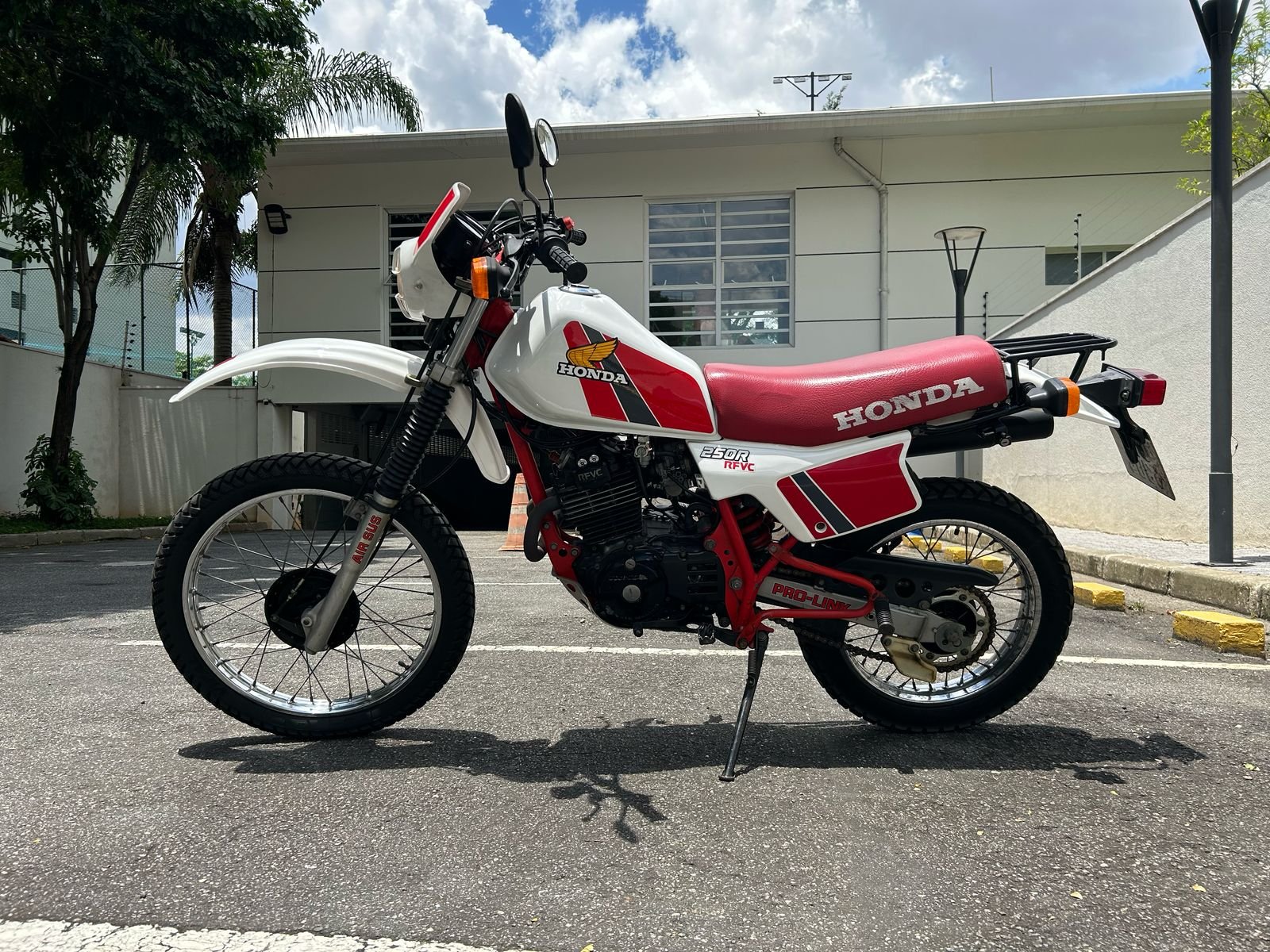 Honda XLX 250 R | Classificado Vintage riders