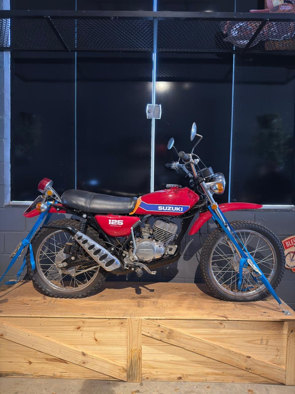TS125フルカスタム プロアーム SUZUKI suzuki TS 125 | Classificado Vintage riders
