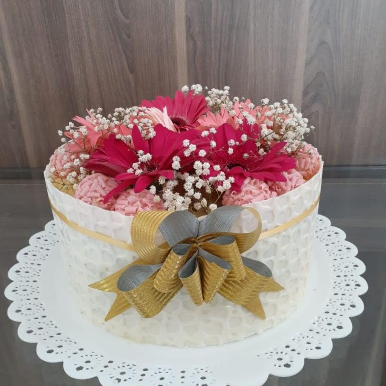 Dressed Cake com Flores
