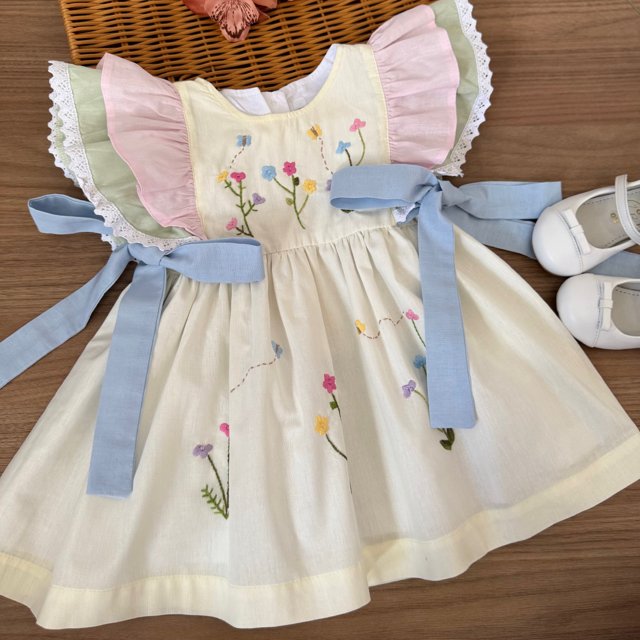 Vestido Cami Acanalado Con Volantes Y Dobladillo De Bloques De