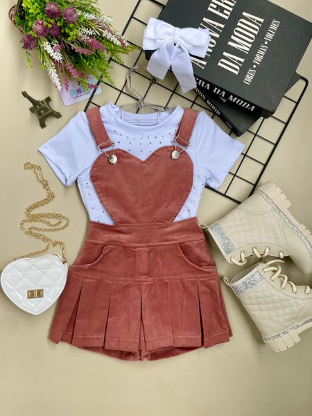 Jardineira Menina Infantil Coração em Cotelê