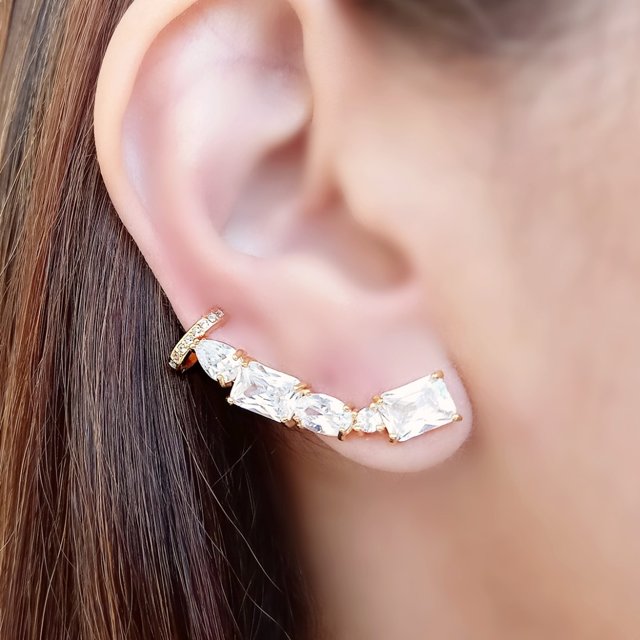 Ear Cuff para Festa Zircônia Branca com Piercing Semijoia Ouro 18K
