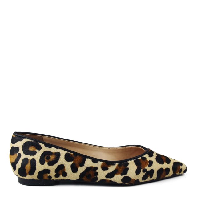 sapatilha animal print bico fino