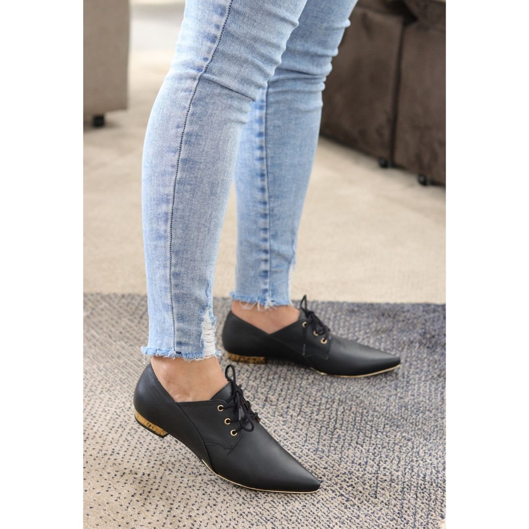 Sapatilha Oxford Social em Couro Dina Mirtz | Melania Benett