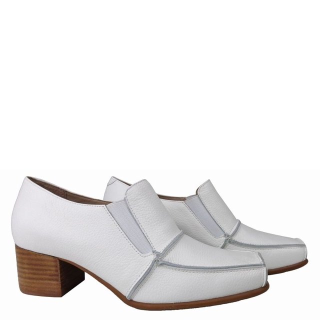 Sapato Branco Costuras Dina Mirtz