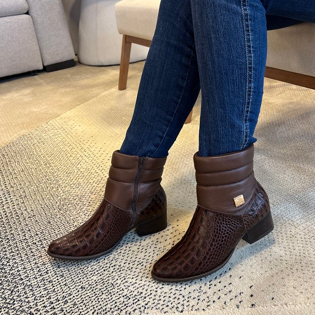BOTA FEMININA CANO CURTO SALTO BAIXO DINA MIRTZ Fino Raro Site