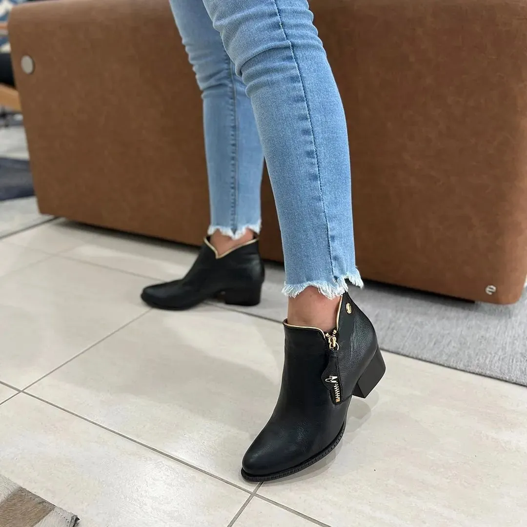 ANKLE BOOT PRETA SALTO BAIXO DINA MIRTZ REF 25760