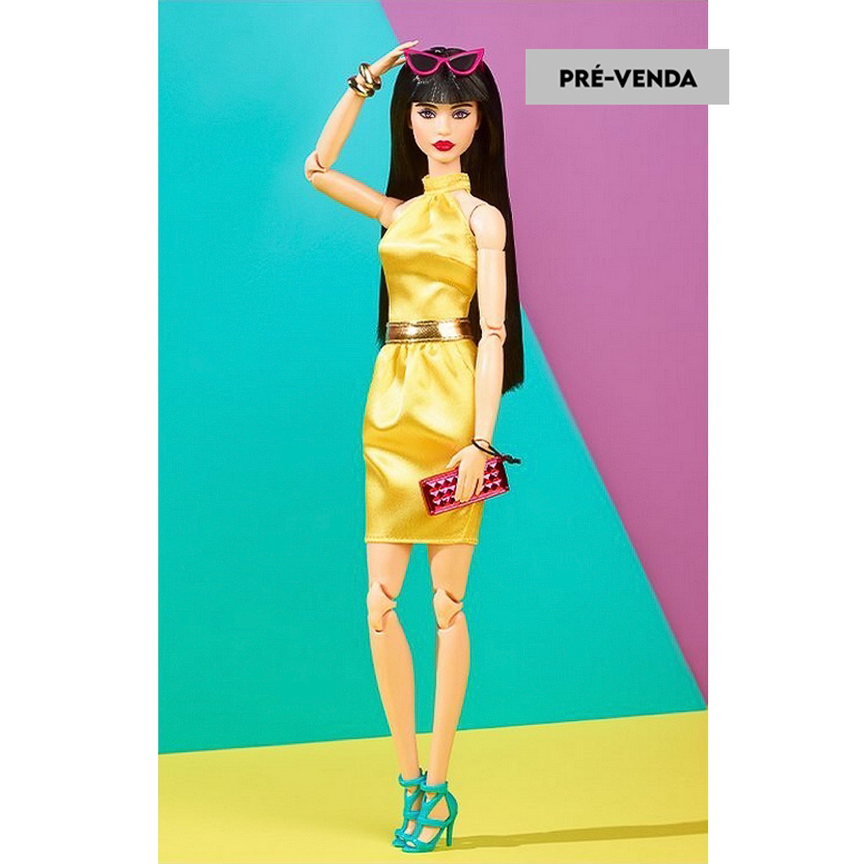 Comprar Boneca Barbie look completo (vários modelos) de Mattel