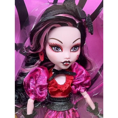 Online howliday draculaura monster high doll