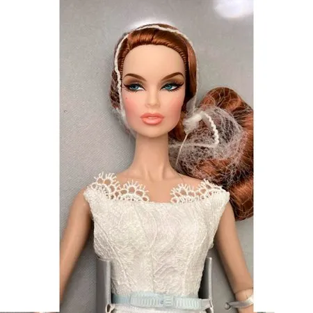 PRÉ VENDA Boneca Fashion Royalty Vanessa Perrin Poème d'Amour Gift