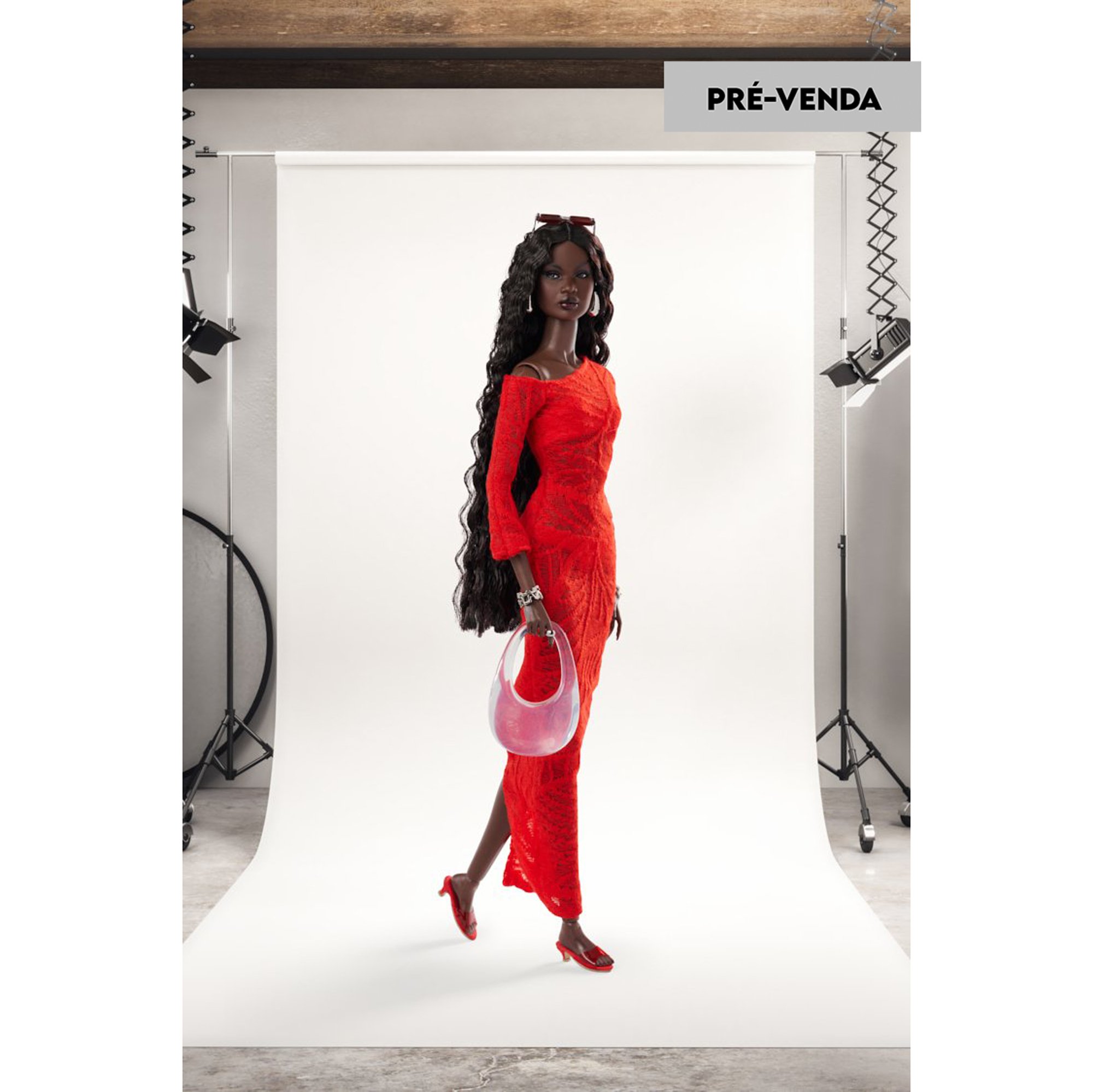 PRÉ-VENDA Boneca Nu.Face Nadja Rhymes Get Ready With Me