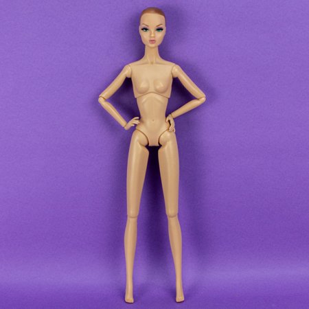 Boneca Dynamite Girls Fashion Queen Dark Romance Nude - Integrity