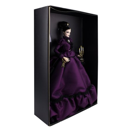 Mistress of the online manor barbie