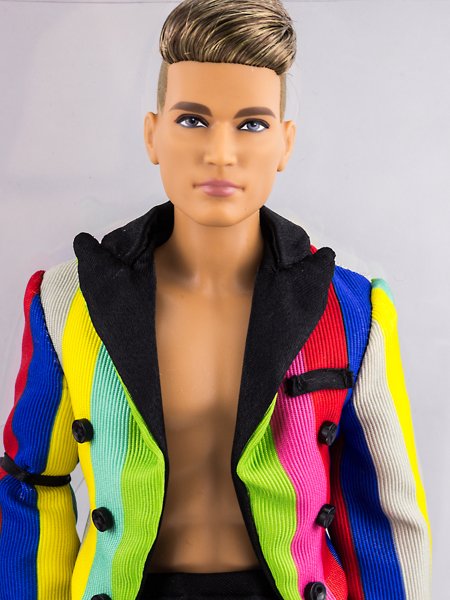 40周年記念BarbieとKenのセット セット購入が随分お得です！！！ PRÉ-VENDA Boneca Barbie Collector Barbie e Ken Moschino Giftset