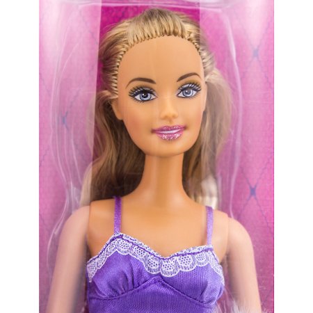 Boneca Barbie Fashion Fever Roupa de Dormir J4174 - Mattel