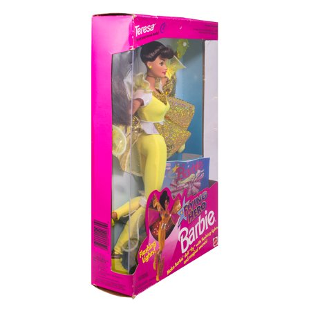 Boneca Barbie Flying Hero Teresa - Mattel