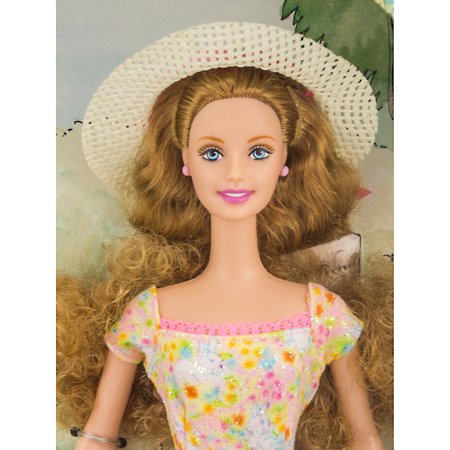Boneca Barbie Easter Garden Hunt Giftset - Mattel