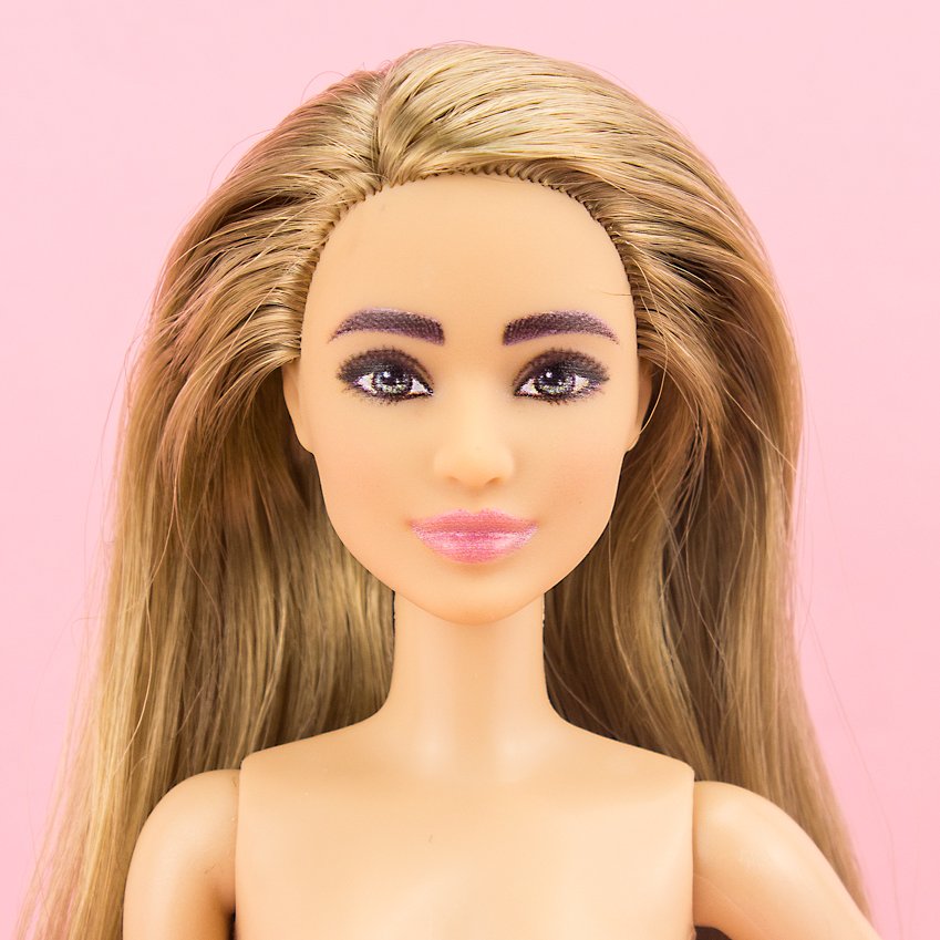 Boneca Barbie Fashionista 159 Petit Nude - Mattel (Removida da Caixa)