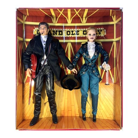 40周年記念BarbieとKenのセット セット購入が随分お得です！！！ PRÉ-VENDA Boneca Barbie Collector Barbie e Ken Moschino Giftset