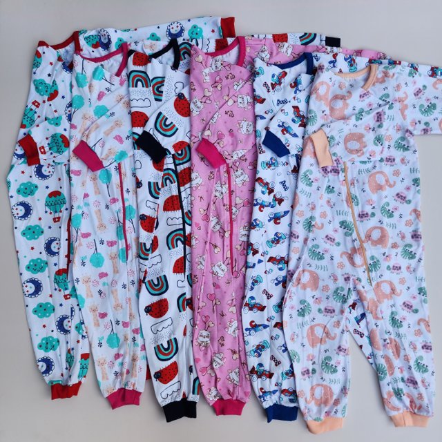 Pijama Macacão de Flanela Xadrez Menina, €23.90