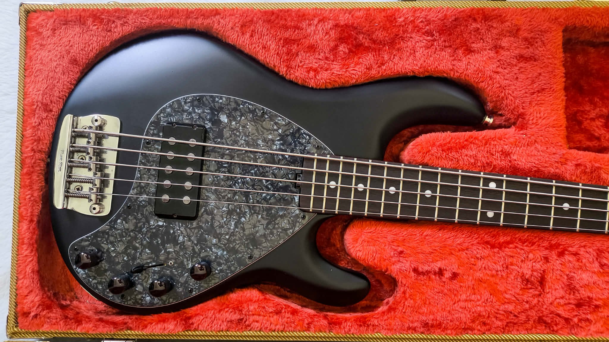 Baixo Music Man Stingray 5 2000 | Groove Maker Store