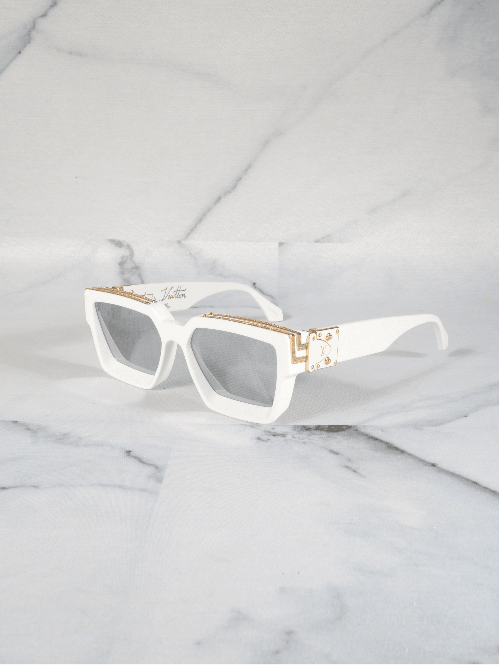 Óculos de Sol Louis Vuitton 1.1 Millionaires Branco | Zivē Club