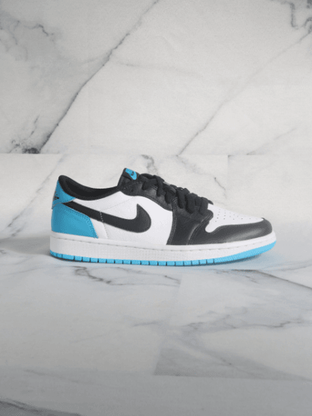 Tênis Nike Air Jordan Low OG UNC | Zivē Club