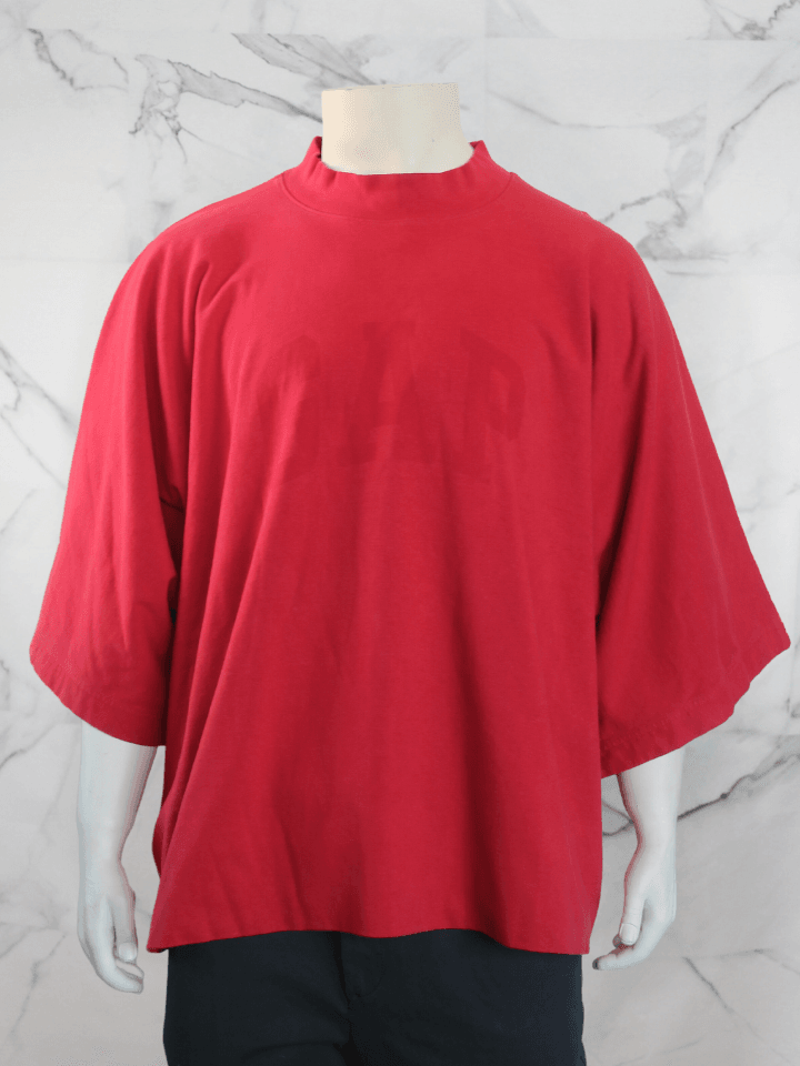 Camiseta Yeezy x GAP Dove Vermelha | Zivē Club
