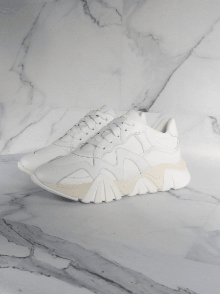 白犬 Tênis Versace Squalo Branco | Zivē Club