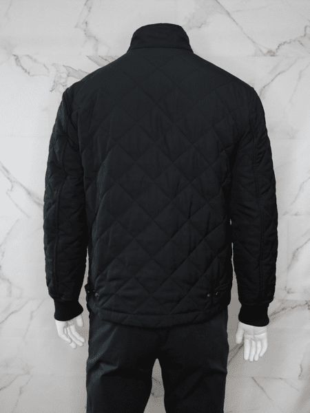 Jaqueta Burberry Matelassê Preta | Zivē Club