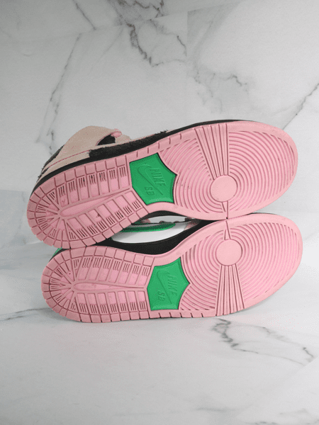 Tênis Nike Dunk High SB Invert Celtics Verde/Preto/Rosa | Zivē Club