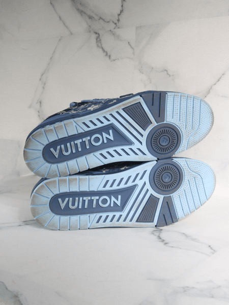 Tênis Louis Vuitton Trainer Jeans Azul | Zivē Club