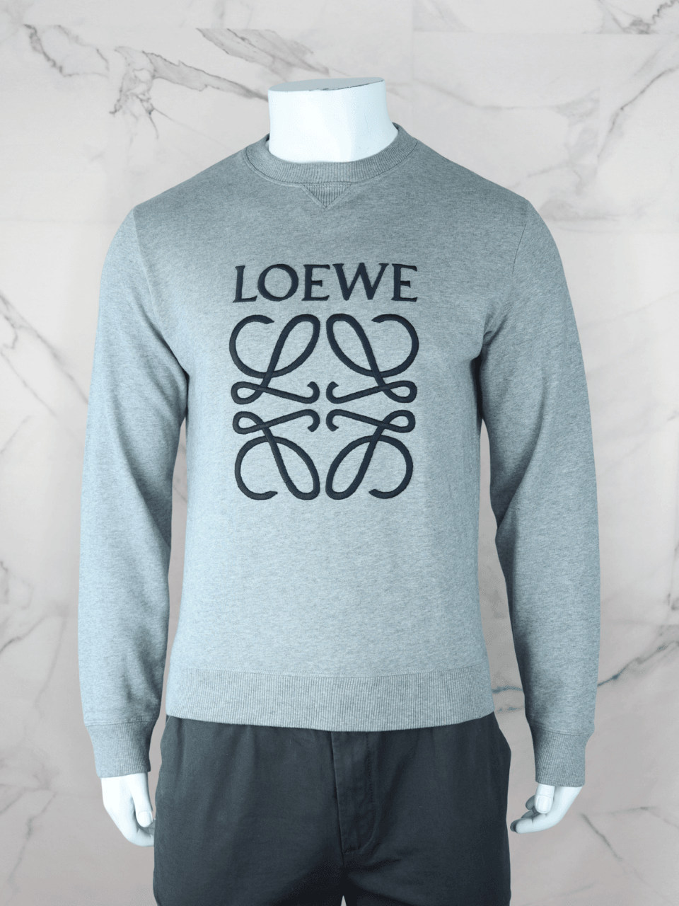 Moletom Loewe Anagram Cinza | Zivē Club