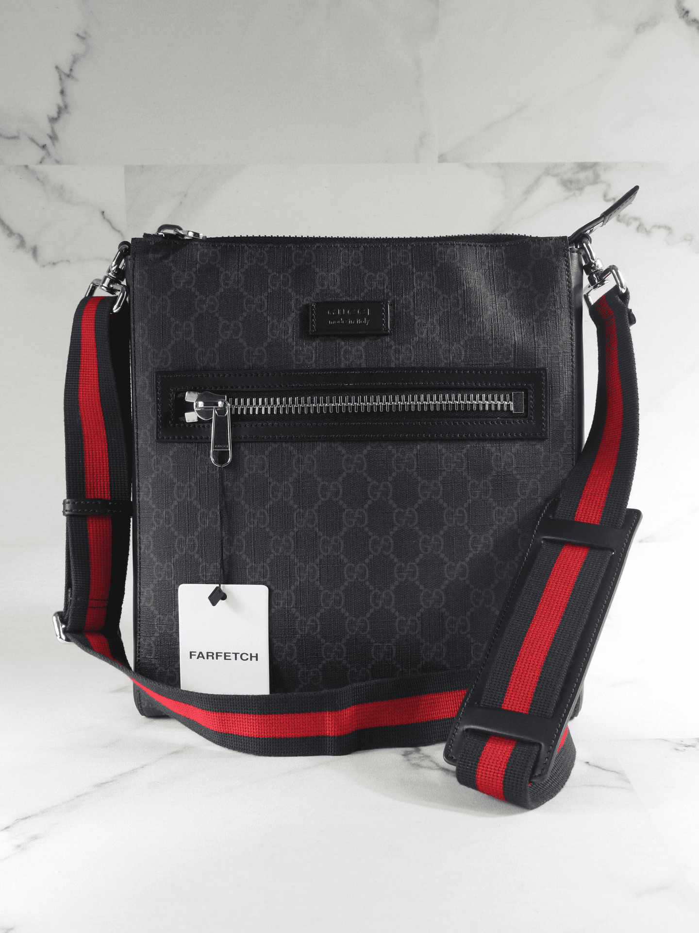 バッグ GUCCI GG Messenger Bag Bolsa Gucci Messenger Bag GG Supreme Preta | Zivē Club