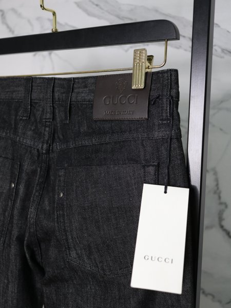 Calça Gucci Jeans Básica Preta | Zivē Club