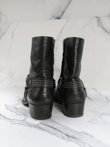 Bota Saint Laurent Wyatt Preta | Zivē Club